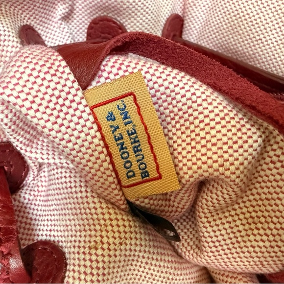 Dooney and Bourke red pebble leather Chiara Bag - Picture 9 of 10
